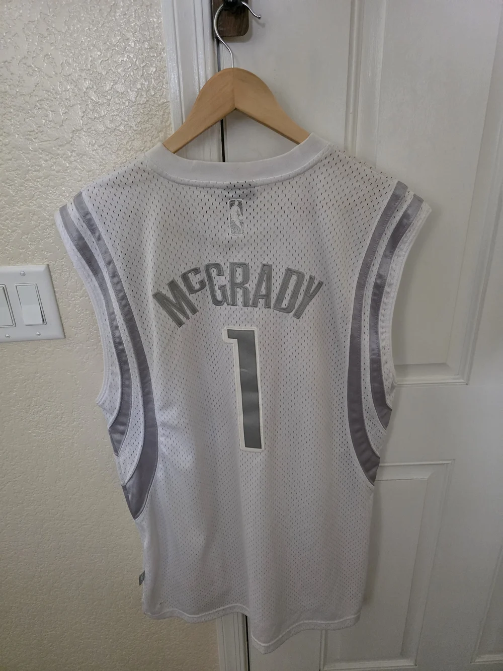 Reebok Throwback RARE Houston Rockets T-Mac Jersey - Picture 2 of 2